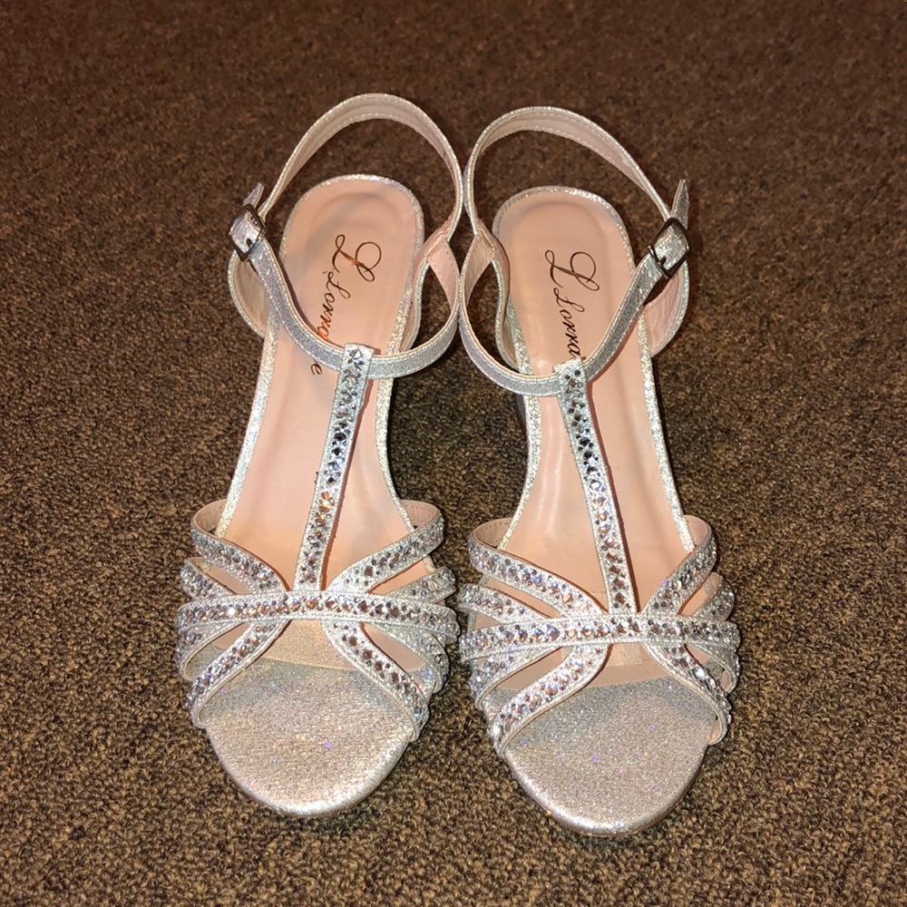 Lorraine Silver Sequined Wedged Heels